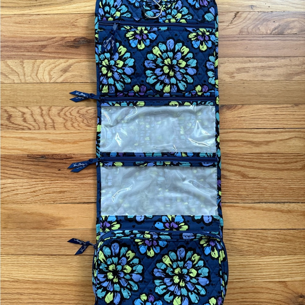 Vera Bradley Blue Floral Hanging Travel Bag